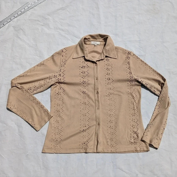 Vintage Puli Tan Button Down Floral Cut Out Blouse Velour  Style Large Festival - Picture 2 of 8